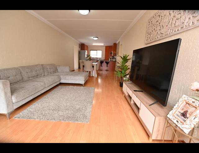 2 BEDROOM PROPERTY TO RENT IN PAULSHOF